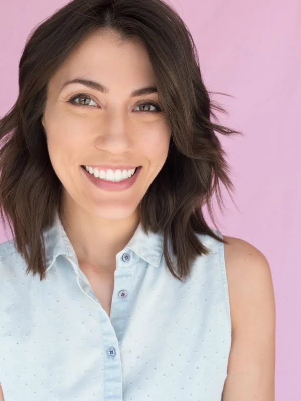 Kelly Nugent - AI Character on RolePlai