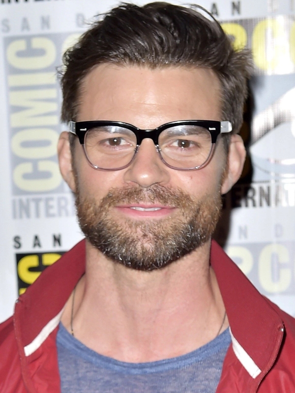 Daniel Gillies - AI Character on RolePlai