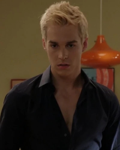 Luther Stoteraux - AI Character on RolePlai