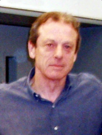Leslie Grantham - AI Character on RolePlai