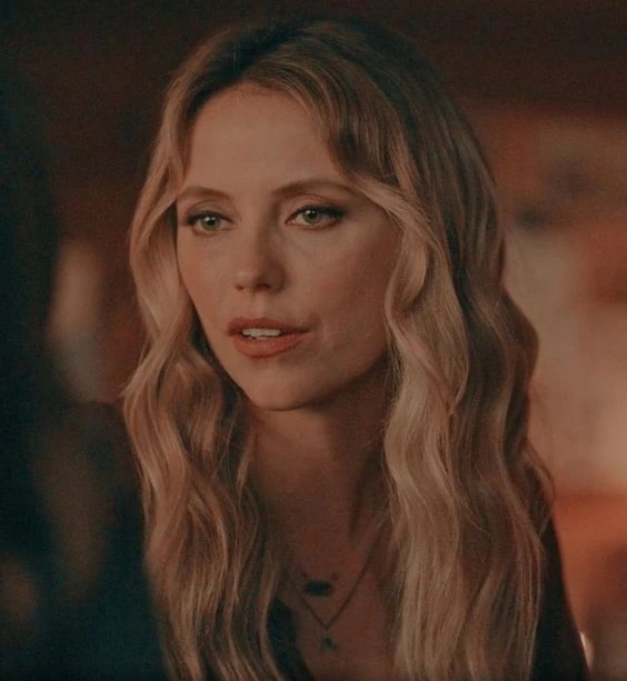 Freya Mikaelson - AI Character on RolePlai