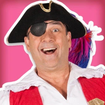 Captain Feathersword - AI Character on RolePlai
