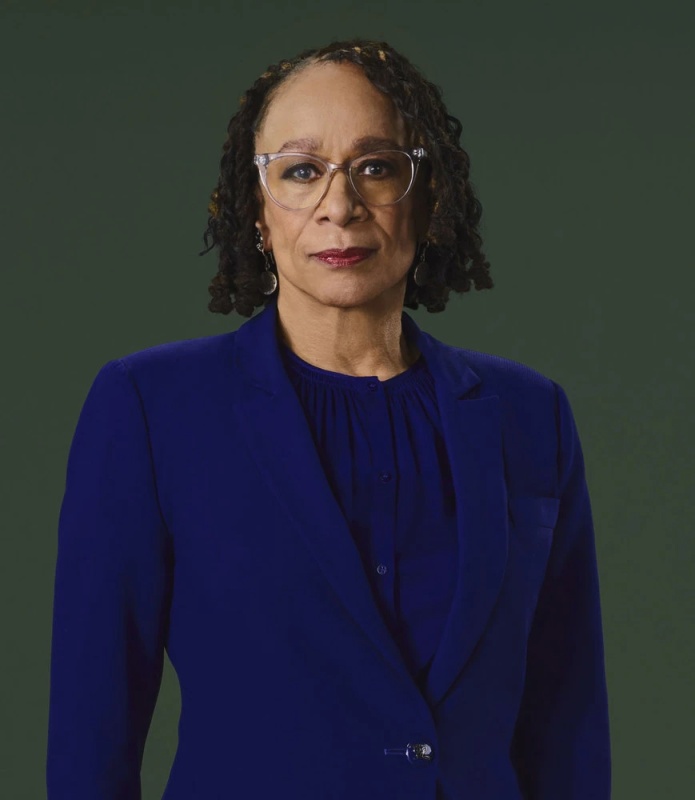 Sharon Goodwin - AI Character on RolePlai