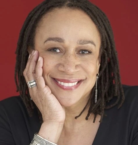 S. Epatha Merkerson - AI Character on RolePlai