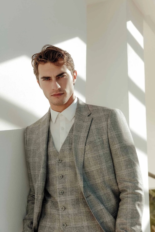 Baylor Rutherford - AI Character on RolePlai