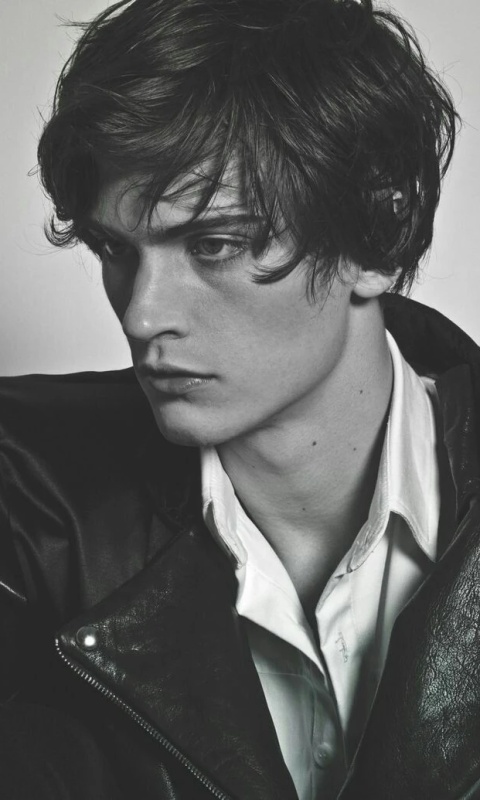 Jonathan Carter - AI Character on RolePlai