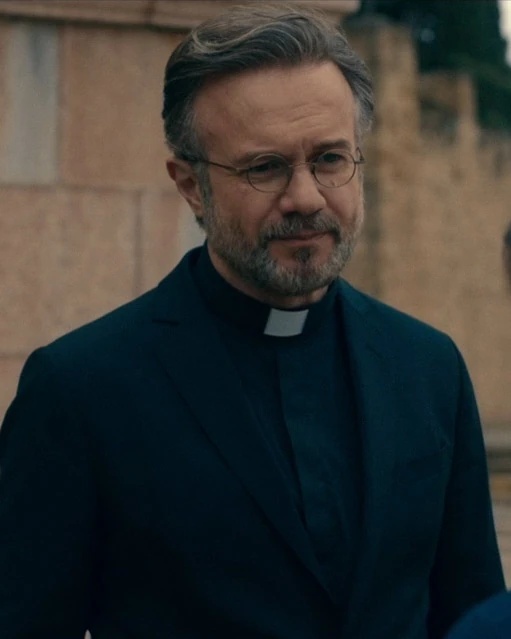 Father Vincent - AI Character on RolePlai