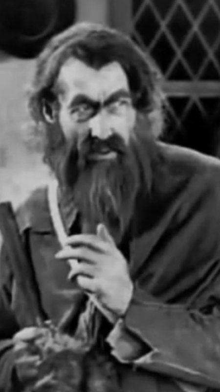 Roger Chillingworth - AI Character on RolePlai
