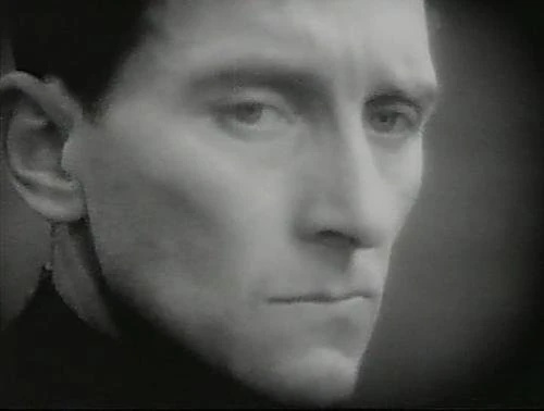 Winston Smith - AI Character on RolePlai