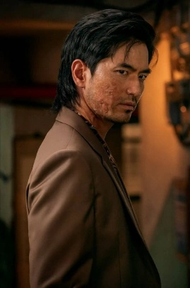 Pyeon Sang-wook - AI Character on RolePlai