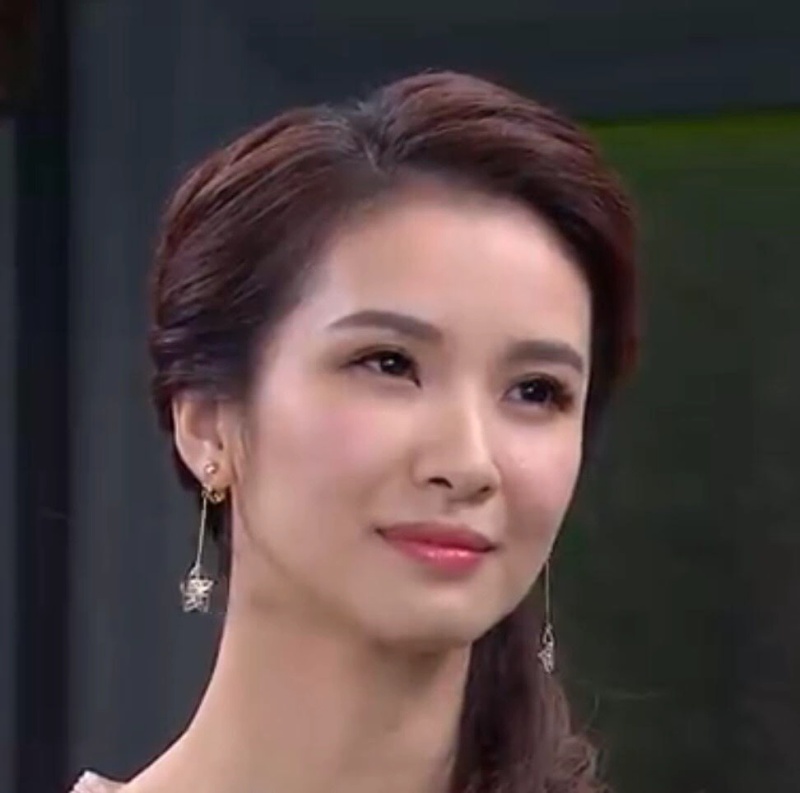 Cai Yun Ru - AI Character on RolePlai