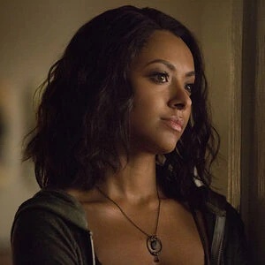 Bonnie Bennett - AI Character on RolePlai