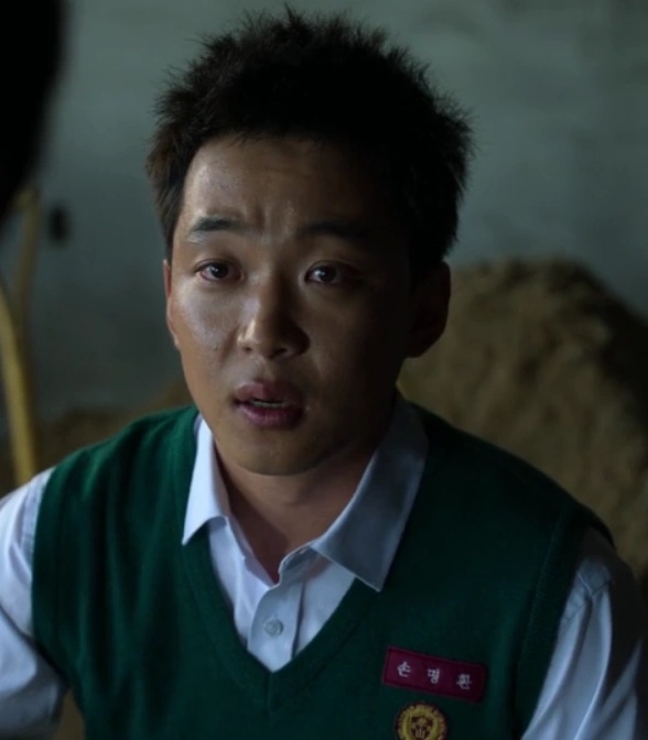 Son Myeong-hwan - AI Character on RolePlai