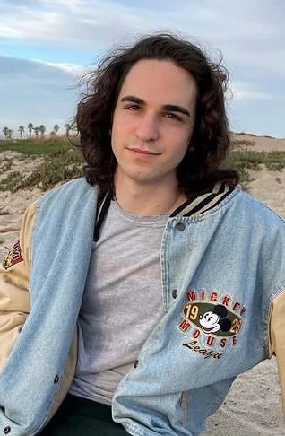 Dean Ford - AI Character on RolePlai