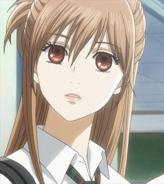 Aava Monet - AI Character on RolePlai