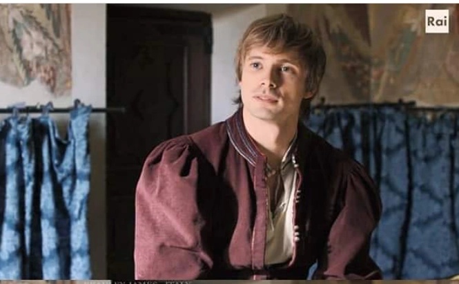 Giuliano de' Medici - AI Character on RolePlai
