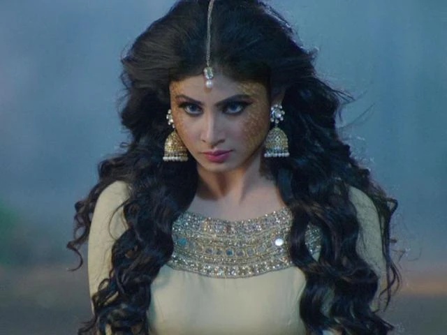 Shivanya Singh - AI Character on RolePlai