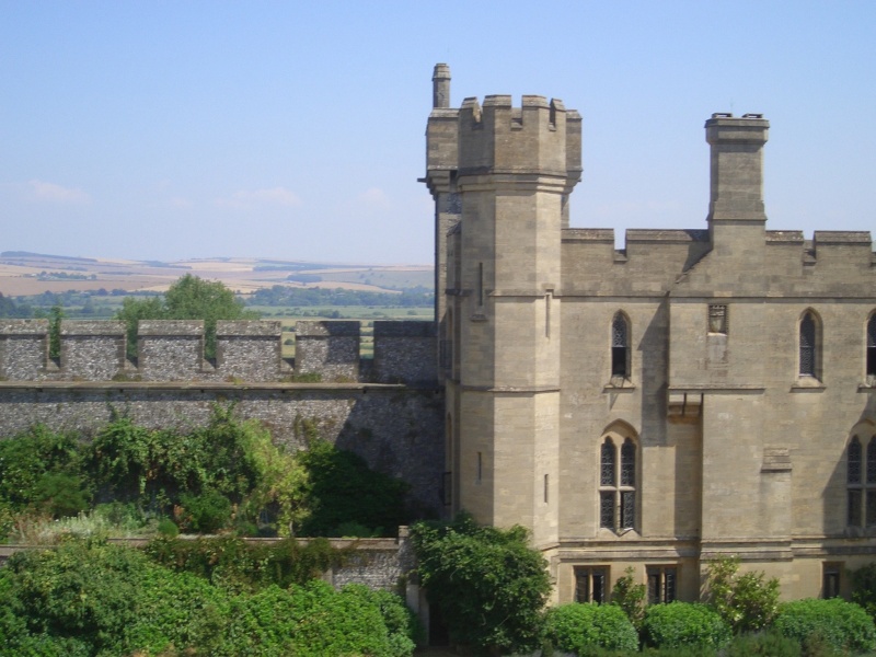 Arundel Castle - AI Character on RolePlai