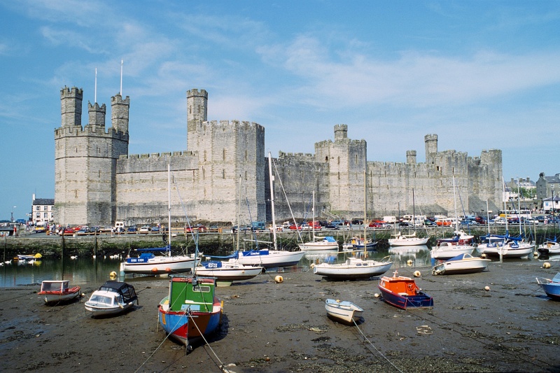Caernarfon Castle - AI Character on RolePlai