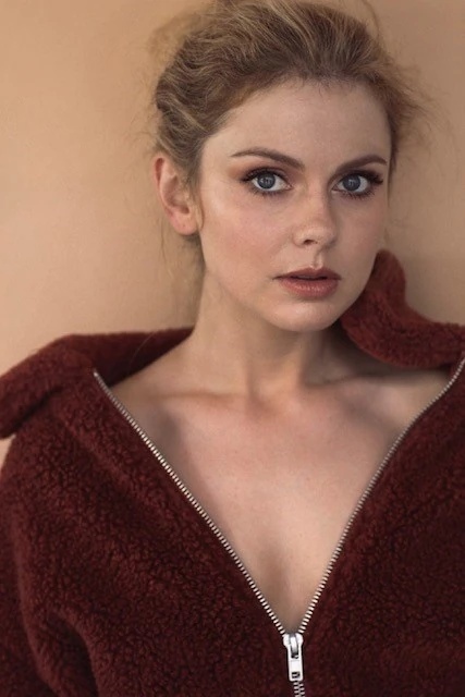 Rose McIver - AI Character on RolePlai