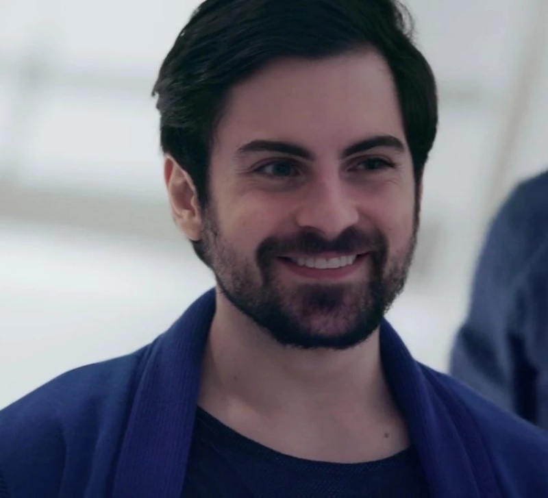 Tiago Moreira - AI Character on RolePlai
