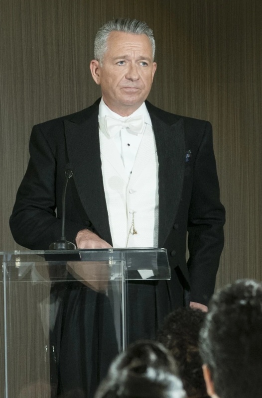 Alfred Pennyworth - AI Character on RolePlai