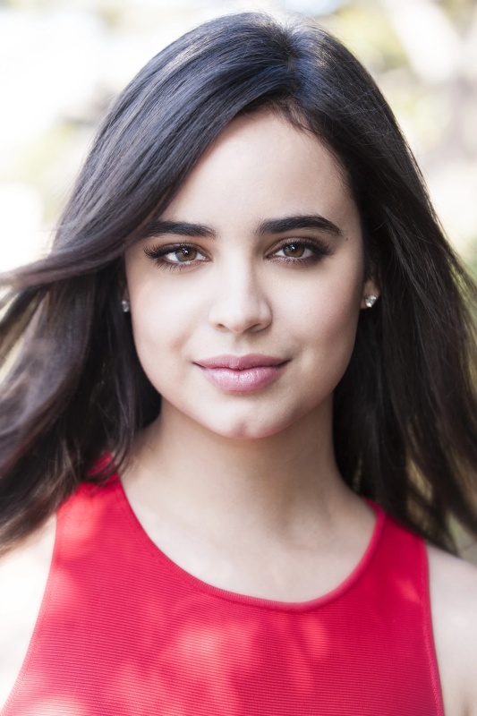 Meghan Valentine - AI Character on RolePlai