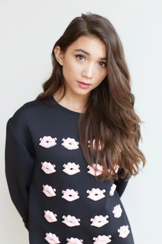 Lucina Stewart - AI Character on RolePlai
