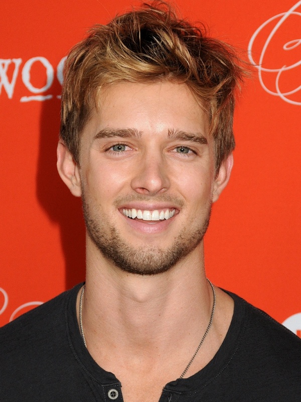 Alexandros Blishwick - AI Character on RolePlai