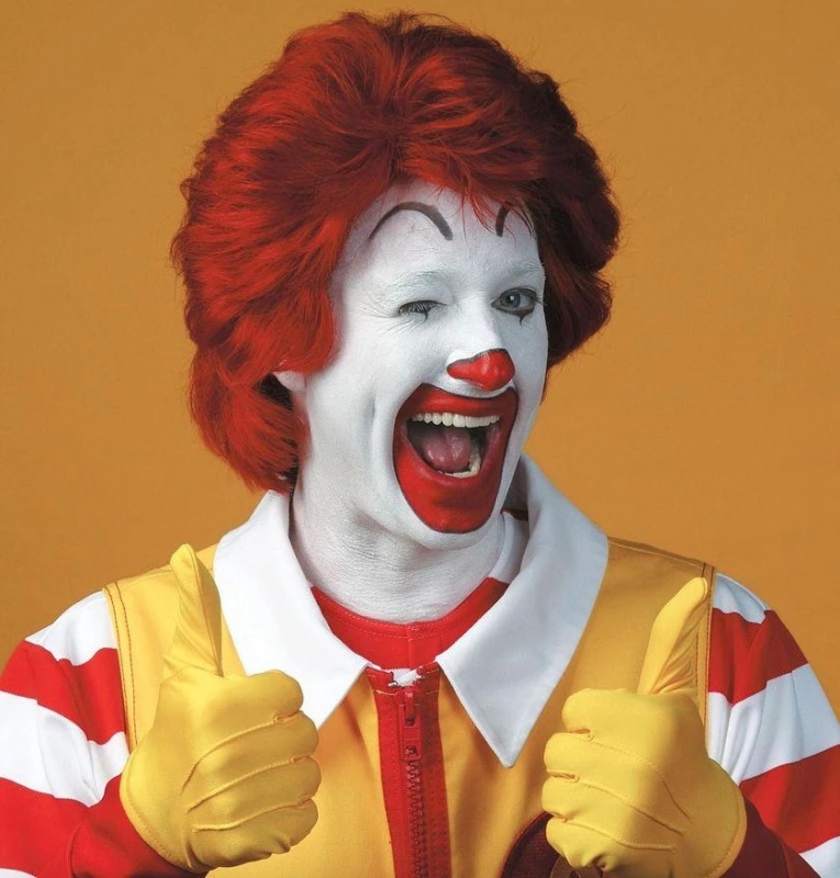 Ronald McDonald - AI Character on RolePlai