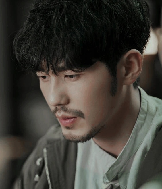 Zhao Yunlan/Drama - AI Character on RolePlai