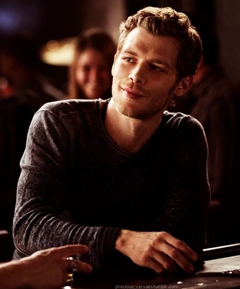 Niklaus Mikaelson - AI Character on RolePlai