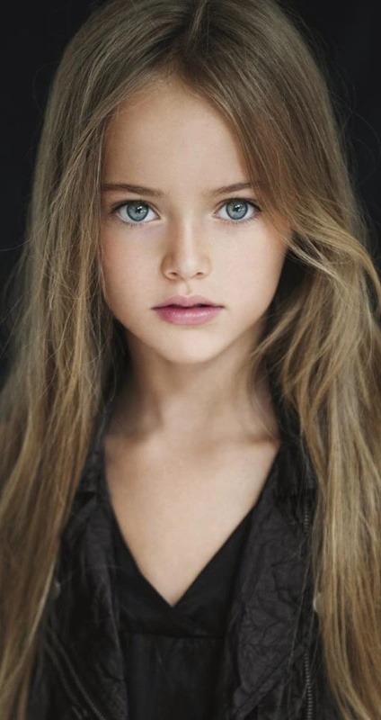 Emily Kaldwin - AI Character on RolePlai