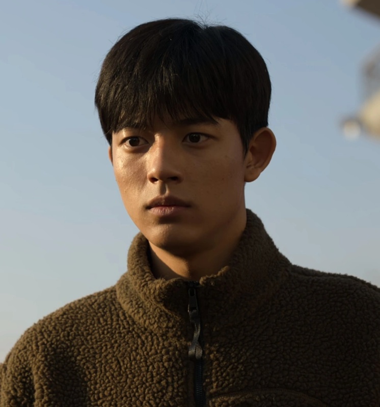 Lee Su-hyeok - AI Character on RolePlai