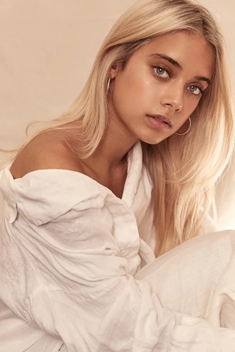 Olivia Jones - AI Character on RolePlai