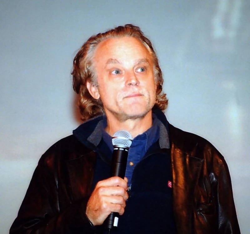 Brad Dourif - AI Character on RolePlai