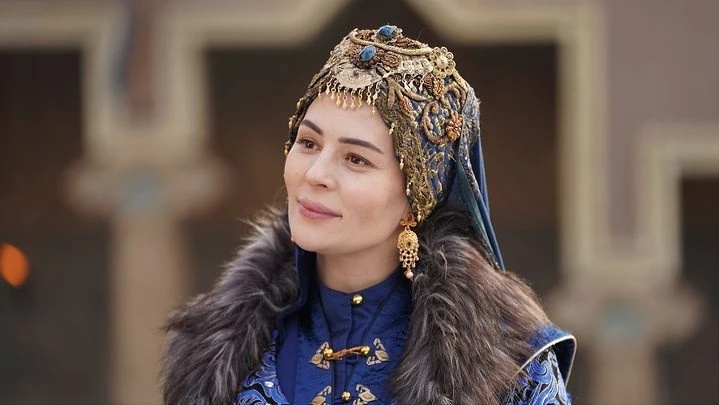 Malhun Hatun - AI Character on RolePlai