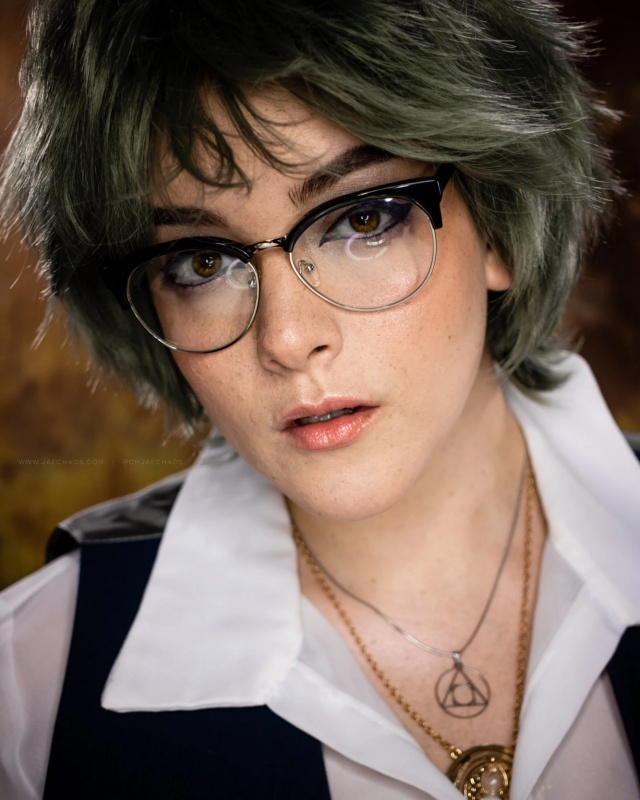 Professor Ingeneon Endas - AI Character on RolePlai