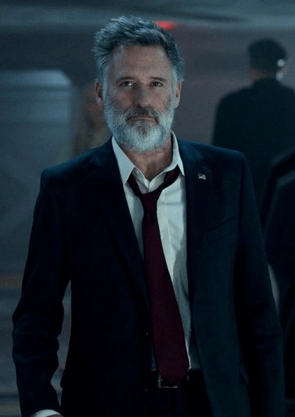 Thomas Whitmore - AI Character on RolePlai