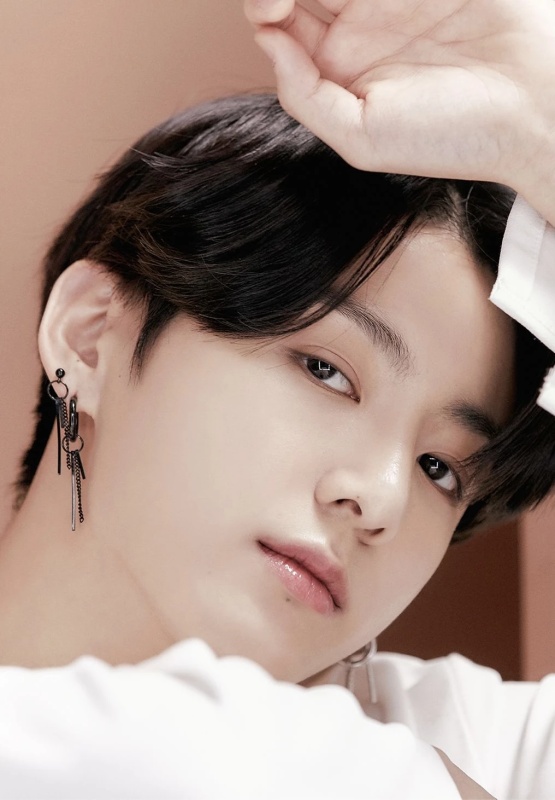 Jungkook - AI Character on RolePlai