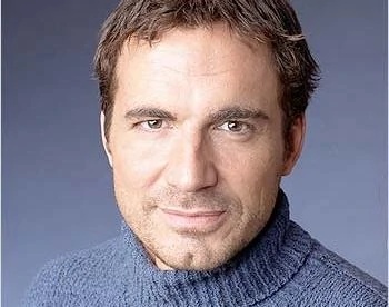 Ian Thornhart - AI Character on RolePlai