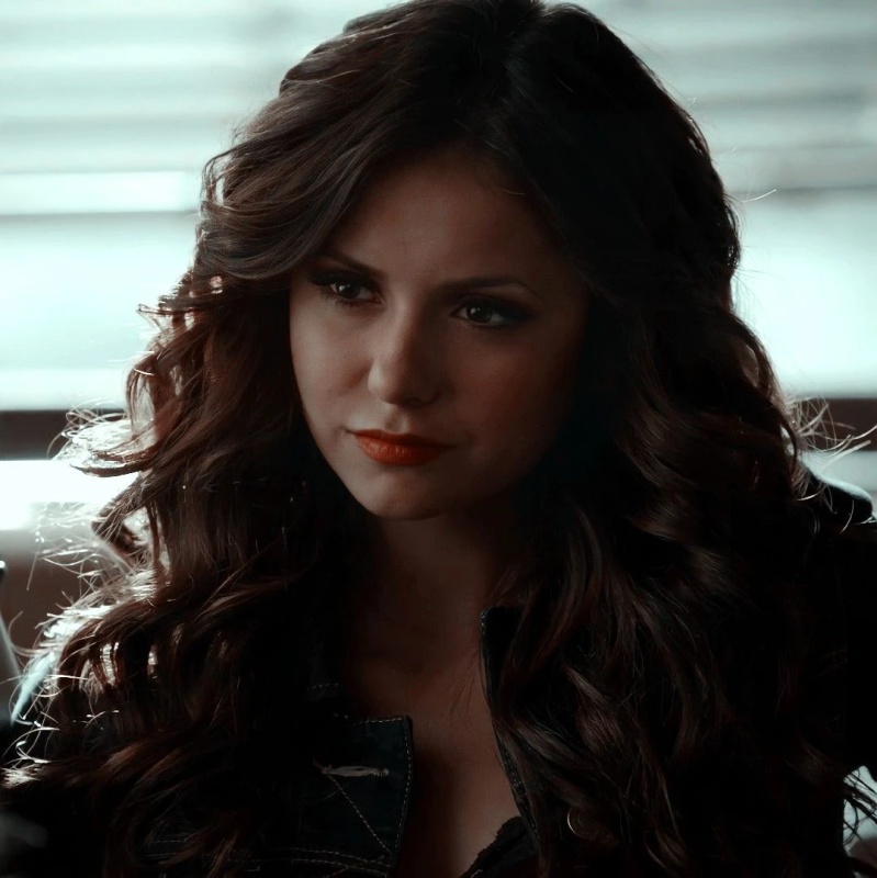 Katerina Petrova - AI Character on RolePlai