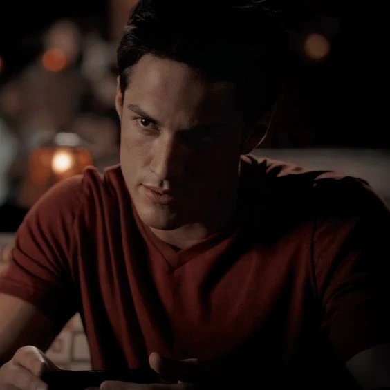 Tyler Lockwood - AI Character on RolePlai