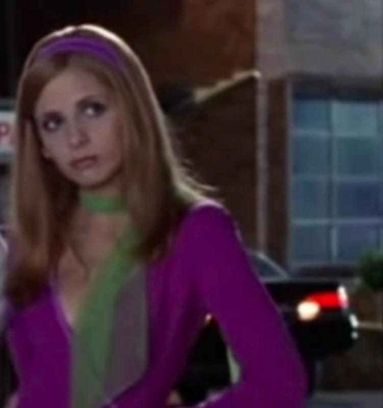 Daphne Ann Blake via Her Live-Action Appearance - AI Character on RolePlai