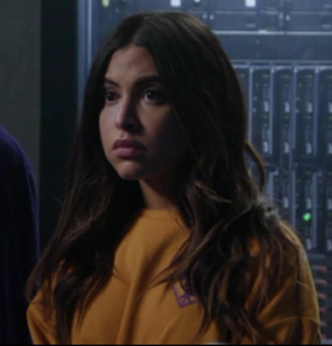 Sophie Cardona - AI Character on RolePlai