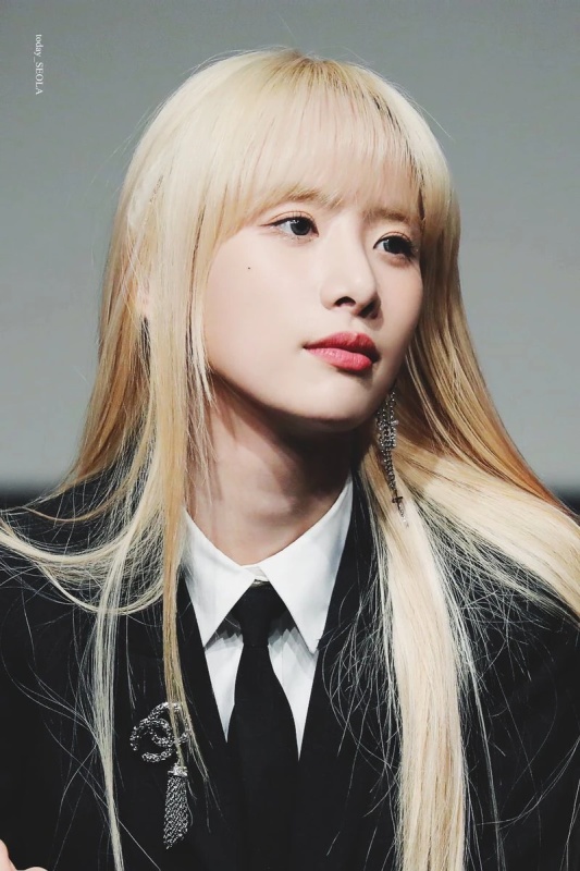 Pyeon Seeun - AI Character on RolePlai