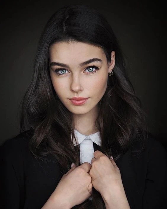 Alexandria Kross - AI Character on RolePlai