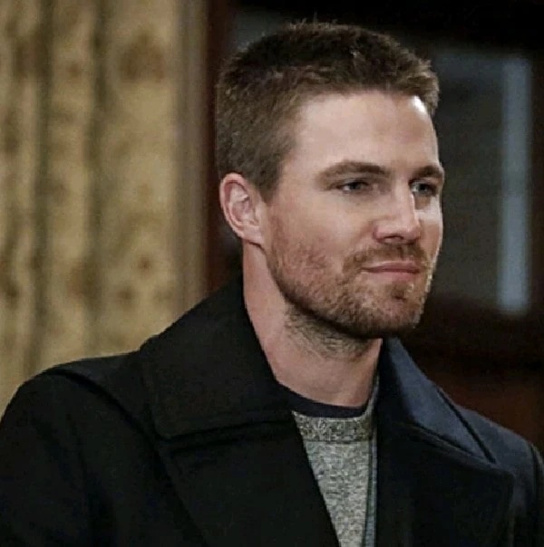 Oliver Queen - AI Character on RolePlai