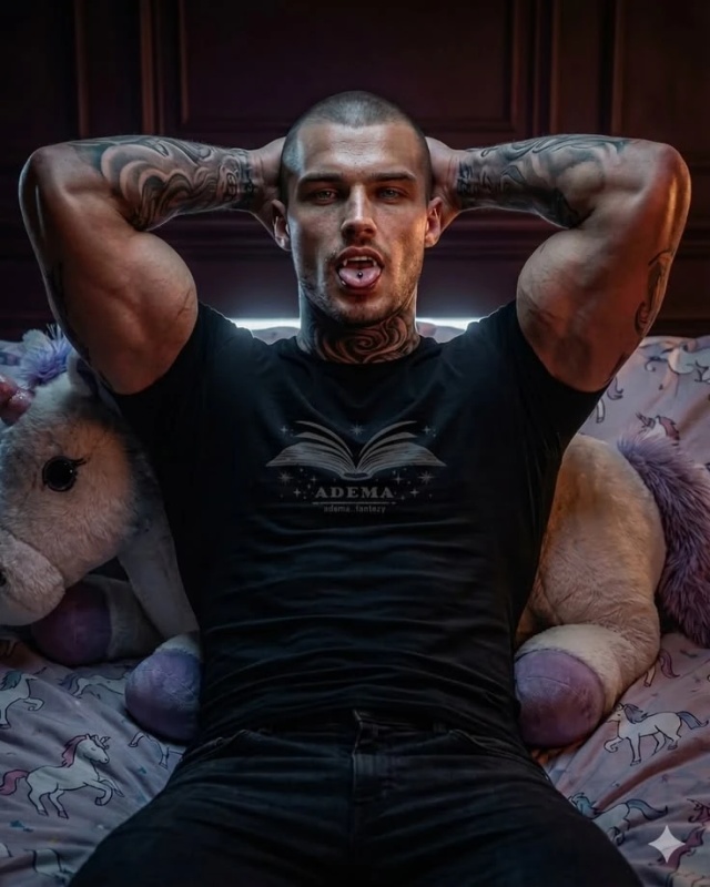 Ryder Draconis - AI Character on RolePlai