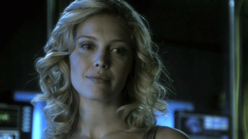 Dinah Lance (Earth 1) - Smallville Extended Universe - AI Character on RolePlai